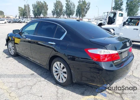 2015 Honda Accord Touring из США, поврежденный, VIN 1HGCR3F91FA038626